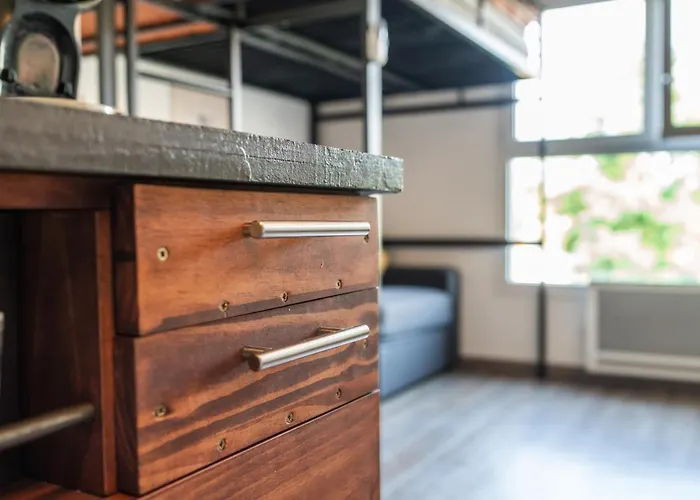 L'escale Du Futuroscope